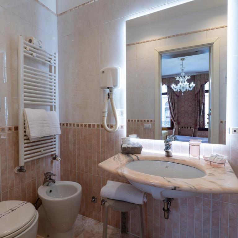 Casa Pisani Canal - Junior Suite mit Kanalblick (4 Erwachsene) - 10