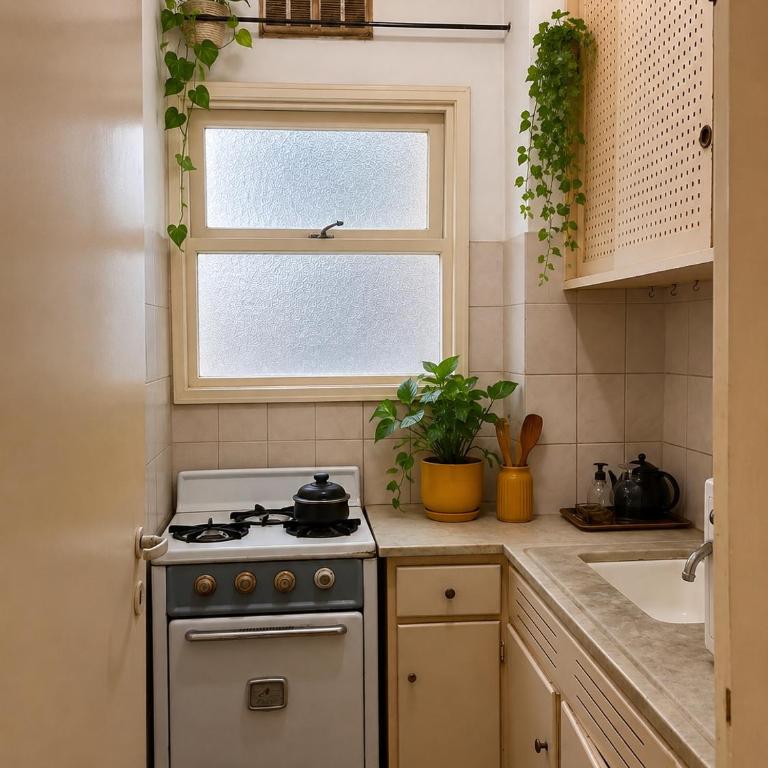  - Room #1715138201 - 4