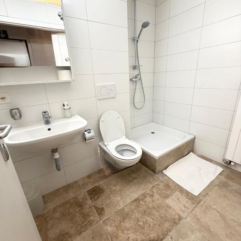 Charm and comfort in the heart of Geneva - Appartement 2 Chambres - 9
