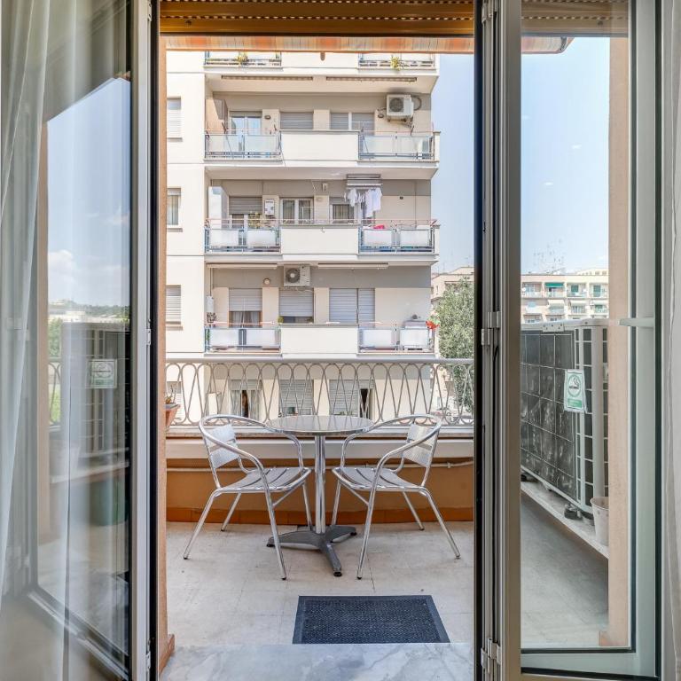 Vatican Flat- 2Bedrooms,2Ensuite Baths & Balcony - Appartement 2 Chambres - 30