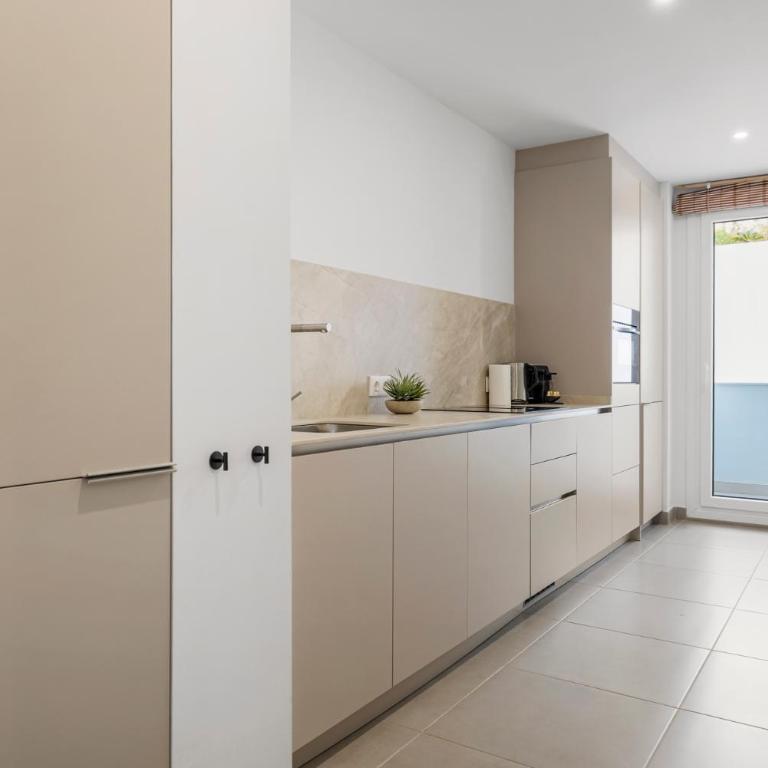 Calma Estepona - Appartamento con 3 Camere da Letto e con Balcone - 24