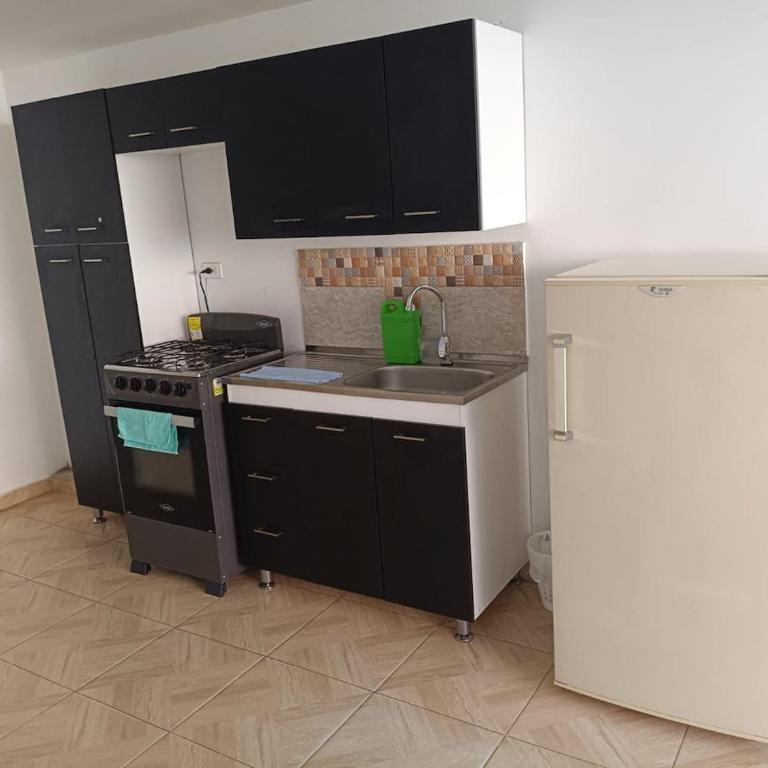  - Habitación Doble con baño compartido - 2