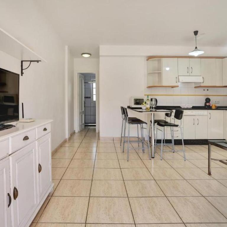 Banama Coliving 2 - Coworking, Surf & Yoga - Habitación cuádruple - 15