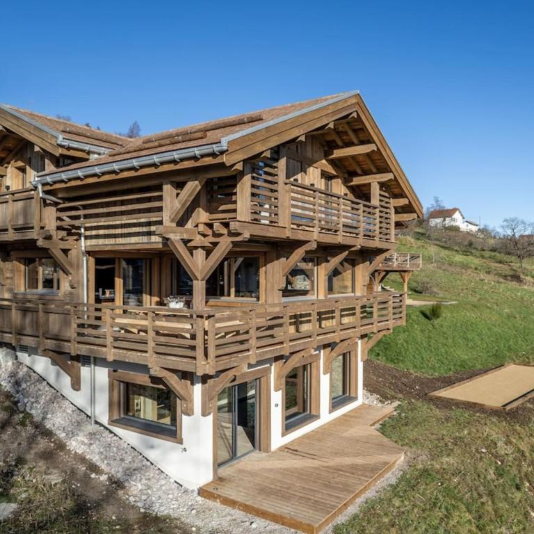 Chalet LImpérial Piscine intérieure Sauna Cinéma & Vue panoramique - Chalet - 1