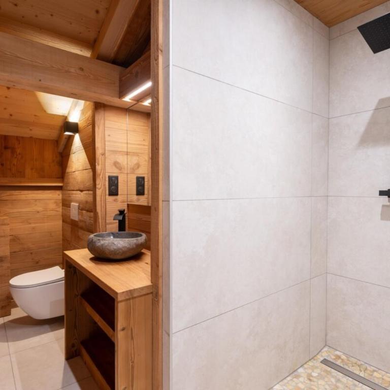 Chalet LImpérial Piscine intérieure Sauna Cinéma & Vue panoramique - Chalet - 17