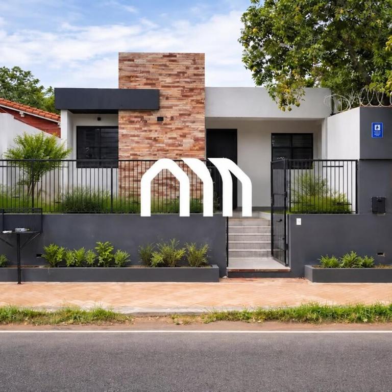 Spacious Modern House with BBQ Area in Asunción - Room #1715156301 - 3