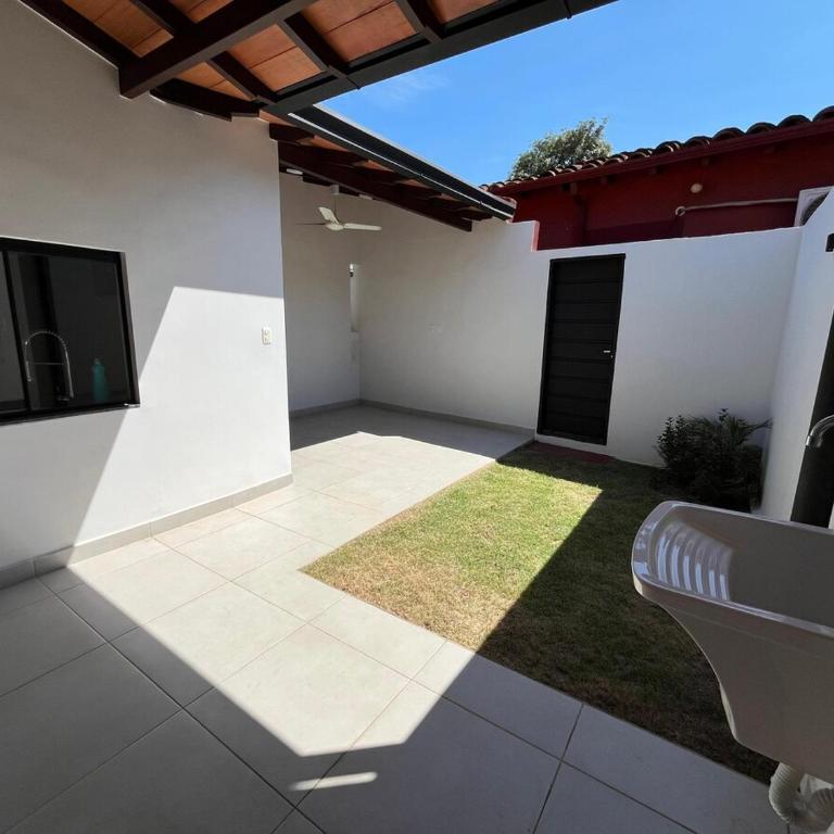 Spacious Modern House with BBQ Area in Asunción - Room #1715156301 - 5
