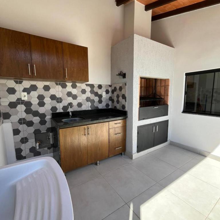 Spacious Modern House with BBQ Area in Asunción - Room #1715156301 - 9