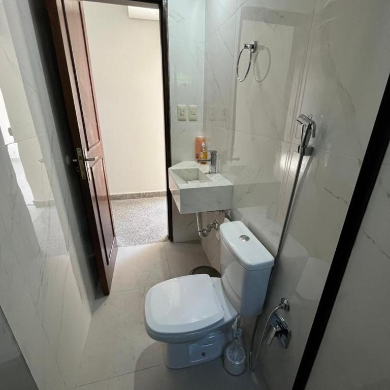 Spacious Modern House with BBQ Area in Asunción - Room #1715156301 - 19