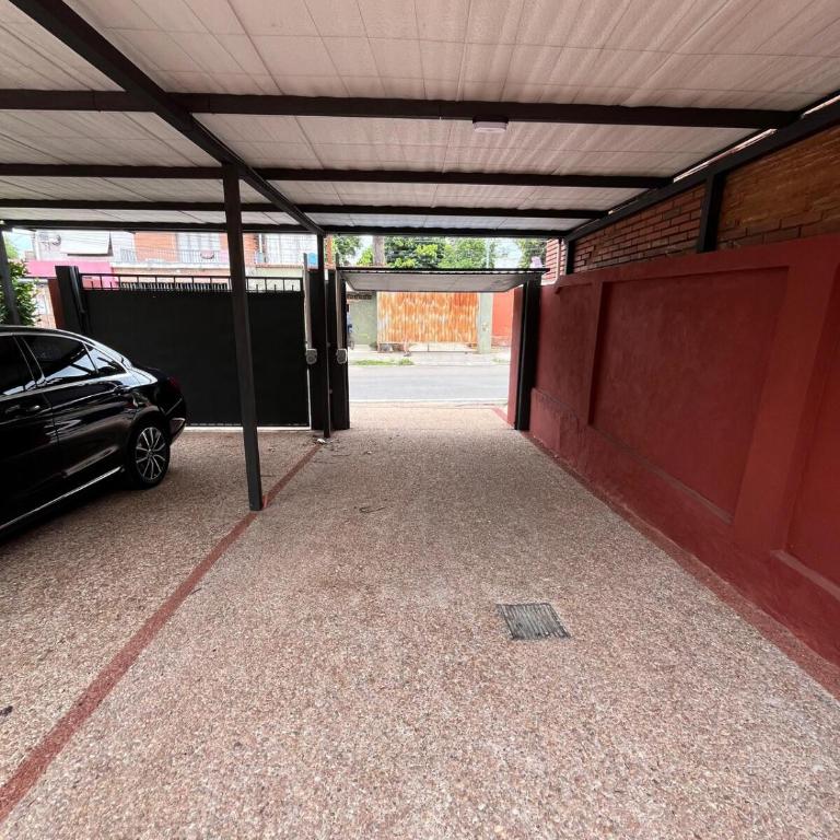 Spacious Modern House with BBQ Area in Asunción - Room #1715156301 - 20