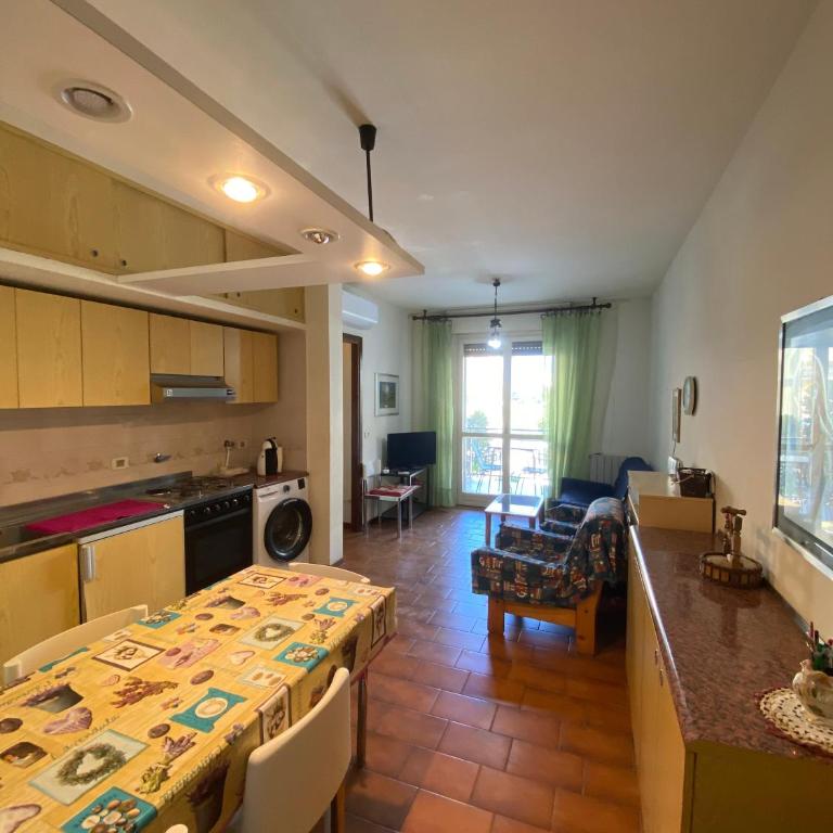 Il Mondo di Giusy Spazioso Trilocale Albenga - Appartamento con 2 Camere da Letto - 1