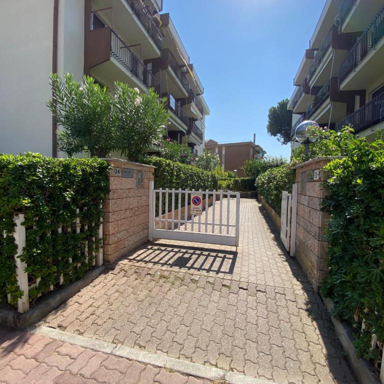 Il Mondo di Giusy Spazioso Trilocale Albenga - Appartamento con 2 Camere da Letto - 2