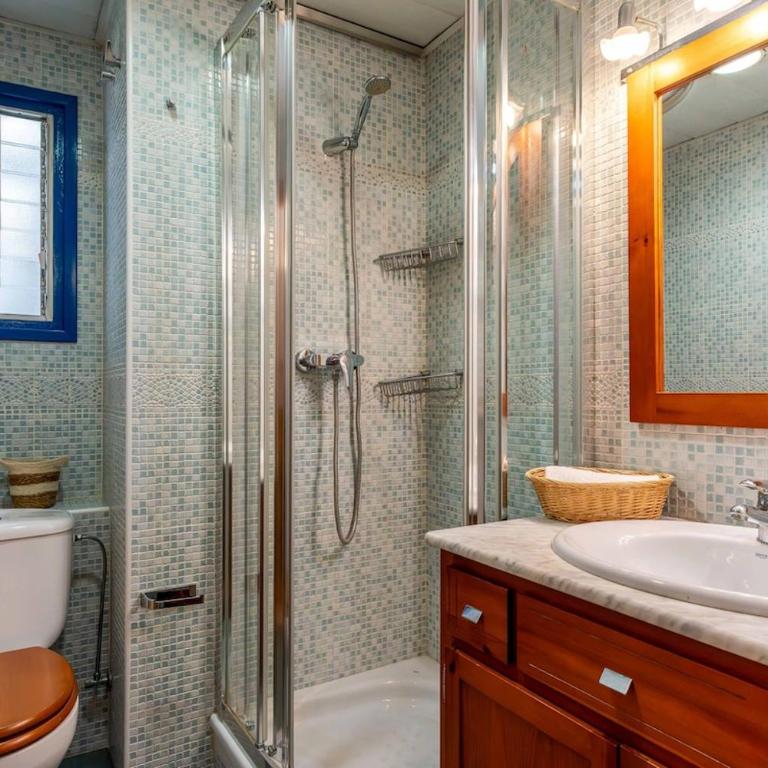 - Room #1715179901 - 21
