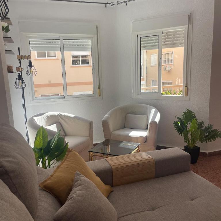 Apartamento a 3 minutos de la playa - Apartamento de 3 dormitorios con vistas al mar - 2