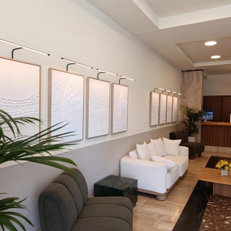Apartamento Puerto Marina - Appartamento con Balcone - 8