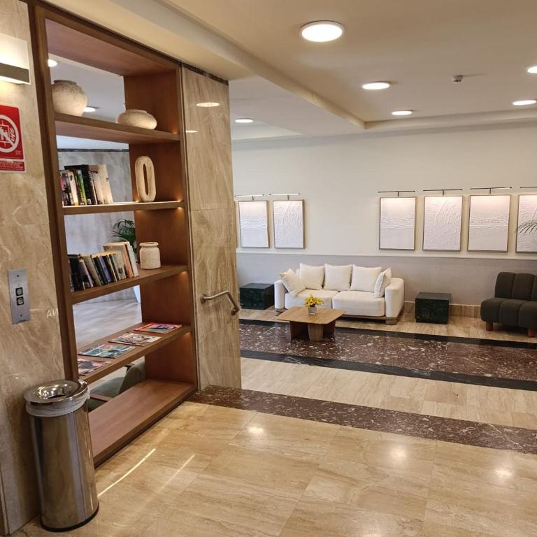 Apartamento Puerto Marina - Appartamento con Balcone - 11
