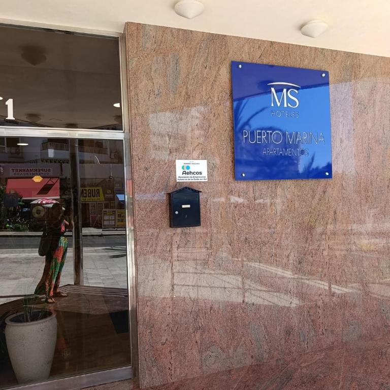 Apartamento Puerto Marina - Appartamento con Balcone - 10