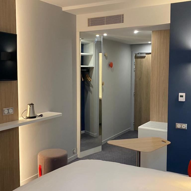 Holiday Inn Express - Nice - Grand Arenas by IHG - Chambre Lit Queen-Size Standard - Petit-Déjeuner Gratuit - 6