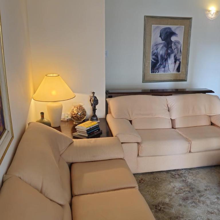 Departamento Córdoba Semipiso frente a Patio Olmos - Two-Bedroom Apartment - 32