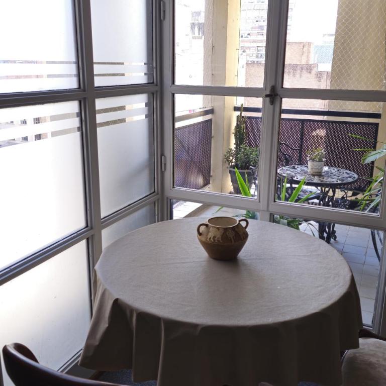 Departamento Córdoba Semipiso frente a Patio Olmos - Two-Bedroom Apartment - 53