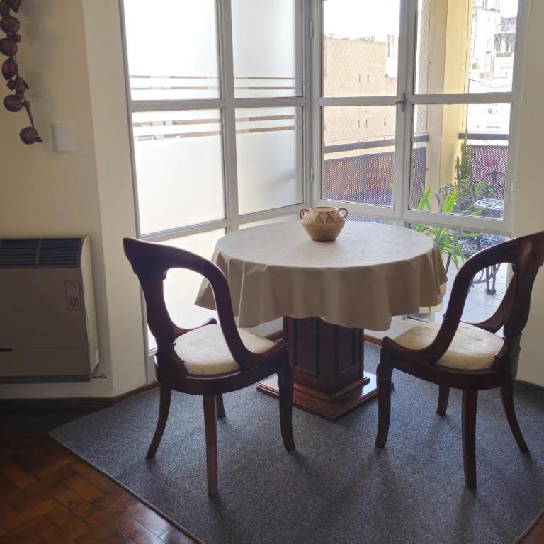 Departamento Córdoba Semipiso frente a Patio Olmos - Two-Bedroom Apartment - 43