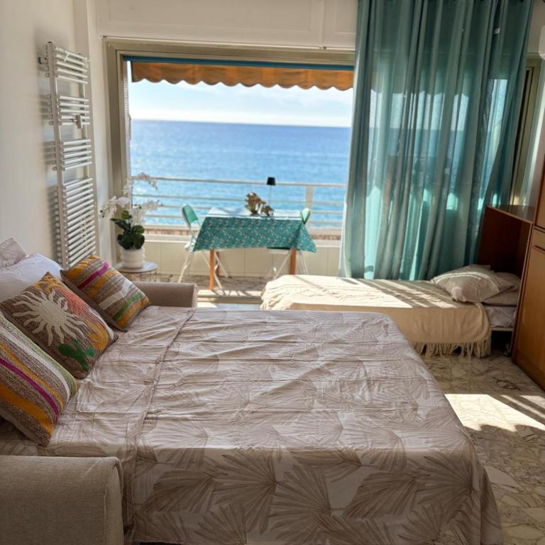  - Room #1715211901 - 4