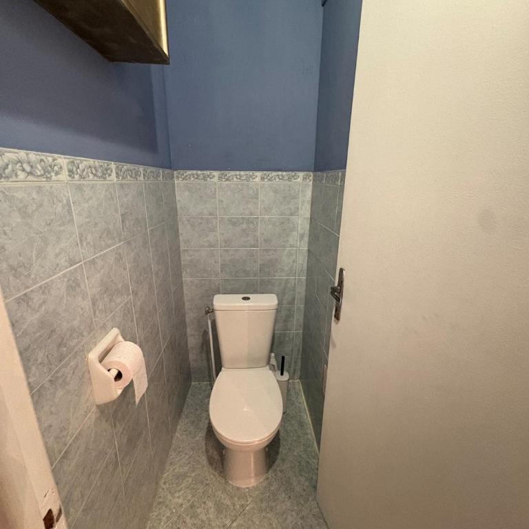  - Room #1715211901 - 7