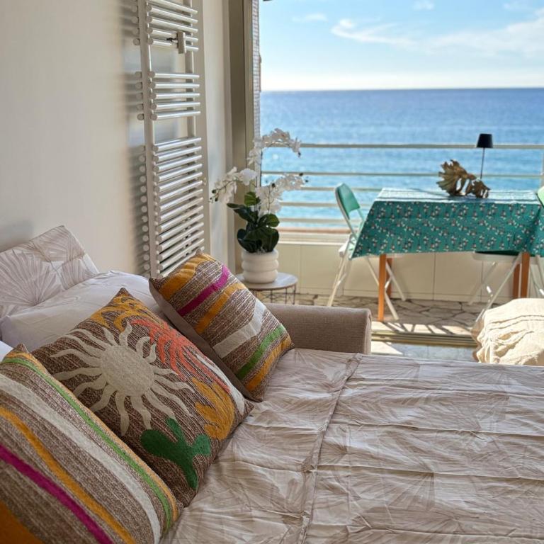  - Room #1715211901 - 15