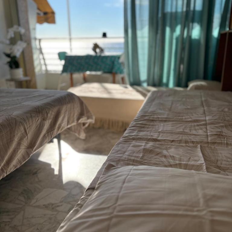  - Room #1715211901 - 18