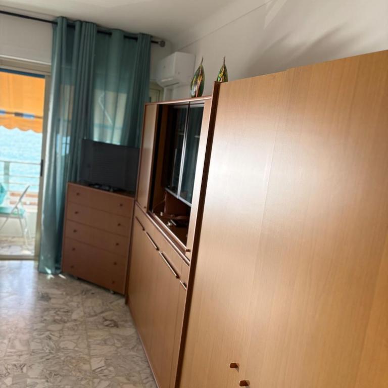  - Room #1715211901 - 28
