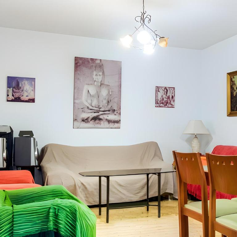  - Room #1715221601 - 6