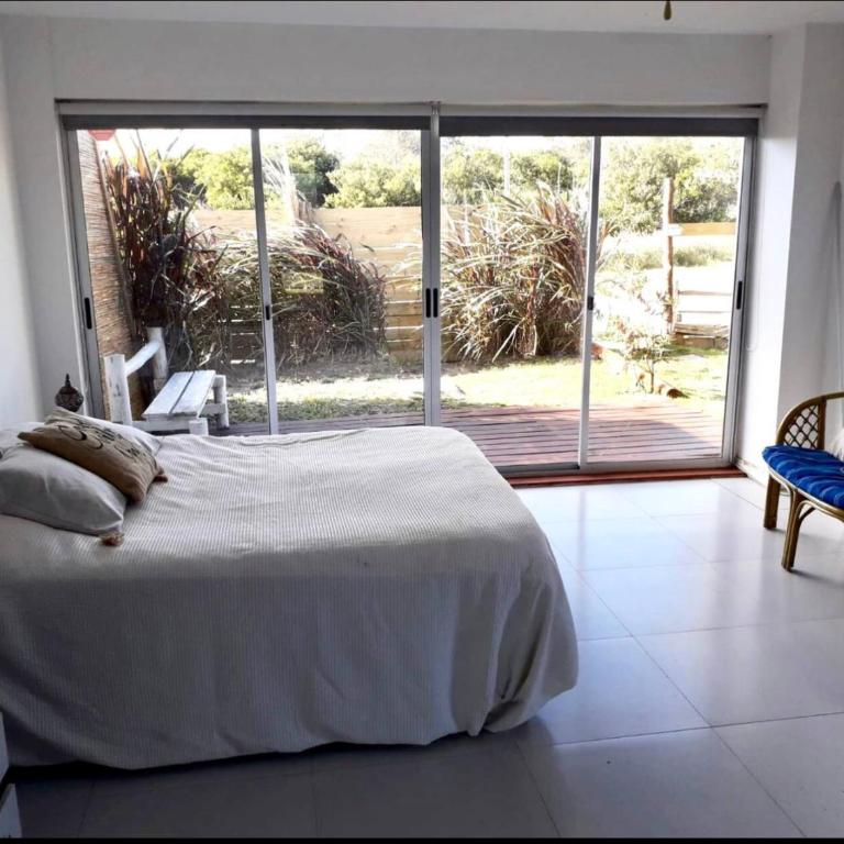 Loft de Mar - Apartment with Garden View - 5
