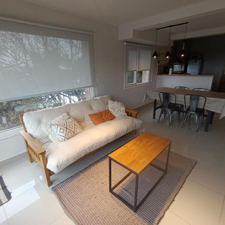 "Corazon al sur" departamento con vista única al Huapi - Two-Bedroom Apartment - 40