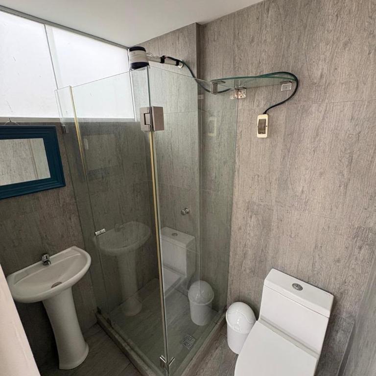  - Room #1715237801 - 4