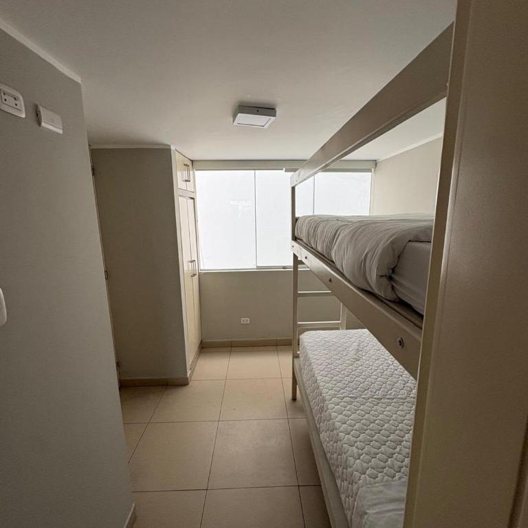  - Room #1715237801 - 11