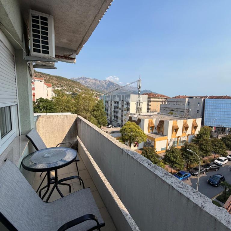 Wolf Apartment with Sea View in City Center - Apartman - 3