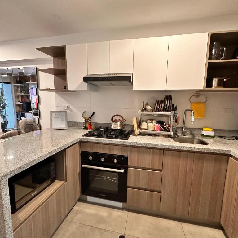 Apartamento moderno en Magdalena del Mar frente a San Isidro - Room #1715243501 - 7