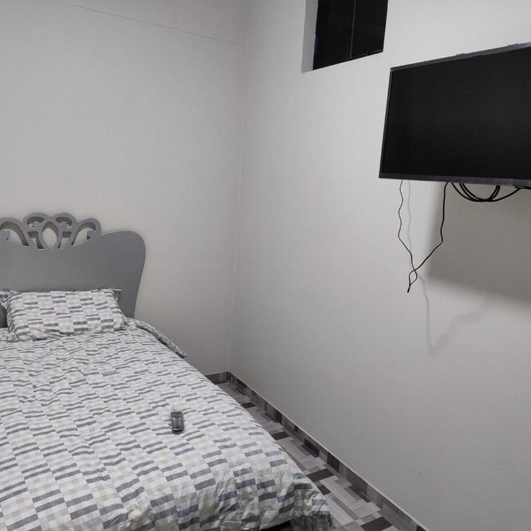 - Room #1715246901 - 11