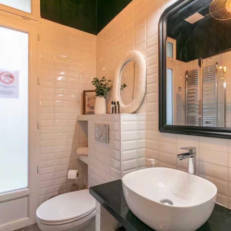 2BDR 6P duplex flat near the Moulin Rouge - Appartement 2 Chambres - 21