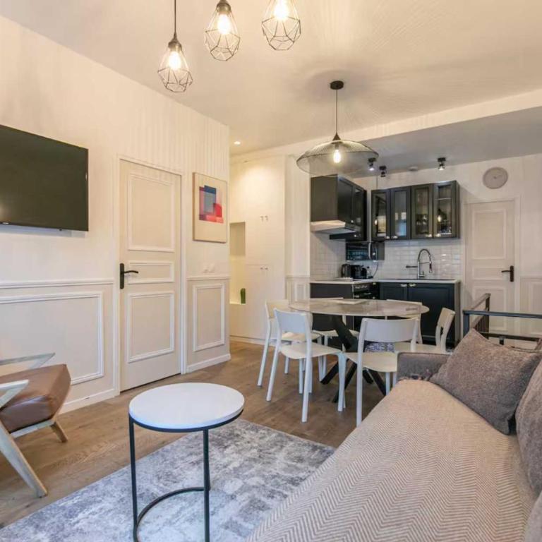 2BDR 6P duplex flat near the Moulin Rouge - Appartement 2 Chambres - 16
