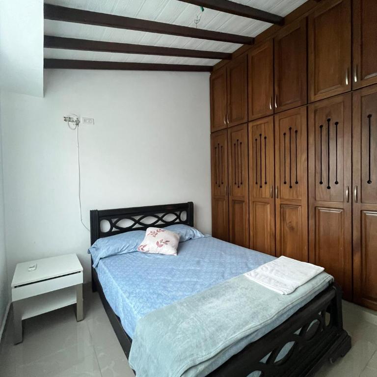 Casa espectacular en conjunto con piscina - Casa de 4 dormitorios - 5