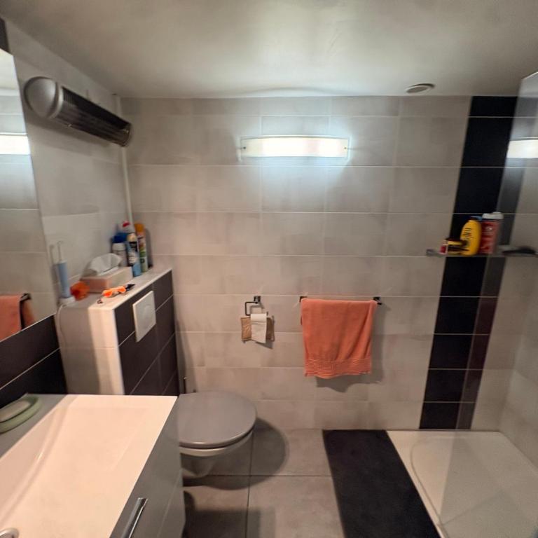 Villa T3 - Maison 6 couchages - Piscine - Clim - Wifi - Garage - Villa 2 Chambres - 11