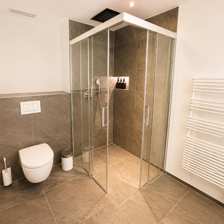 Brand-New Eiger View 3BR Apartment - Premium Location - Free Parking - Terrace - Apartment mit 3 Schlafzimmern und Aussicht - 11