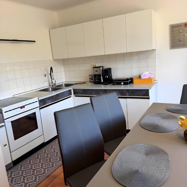 Haus Gabriele - Deluxe-Apartment mit 2 Schlafzimmern und Gartenblick - 14