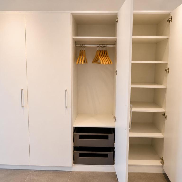 Brand-New Eiger View 3BR Apartment - Premium Location - Free Parking - Terrace - Apartment mit 3 Schlafzimmern und Aussicht - 26