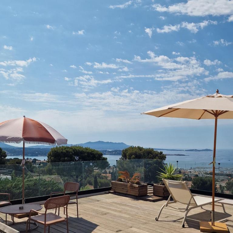 Le rooftop face à Bendor -Terrasse 100m2 vue mer - Studio - Vue sur Mer - 10
