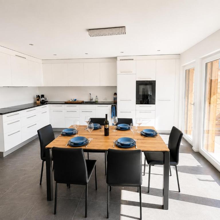 Brand-New Eiger View 3BR Apartment - Premium Location - Free Parking - Terrace - Apartment mit 3 Schlafzimmern und Aussicht - 4