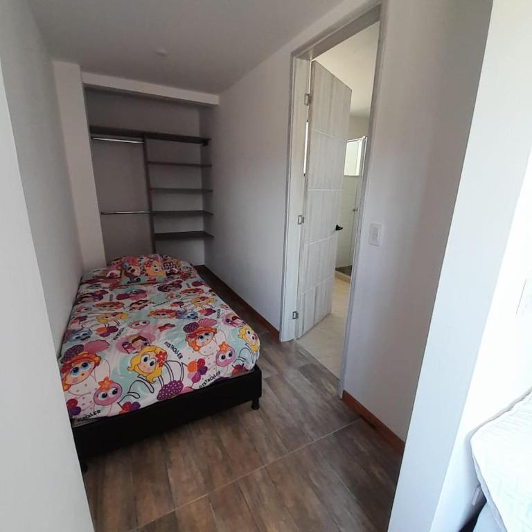 Casa El Roble paipa - Four-Bedroom House - 16