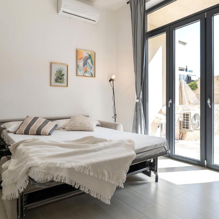 Urban Oasis near Termini, free Parking&Patio, int3 - Apartamento de 2 dormitorios - 85