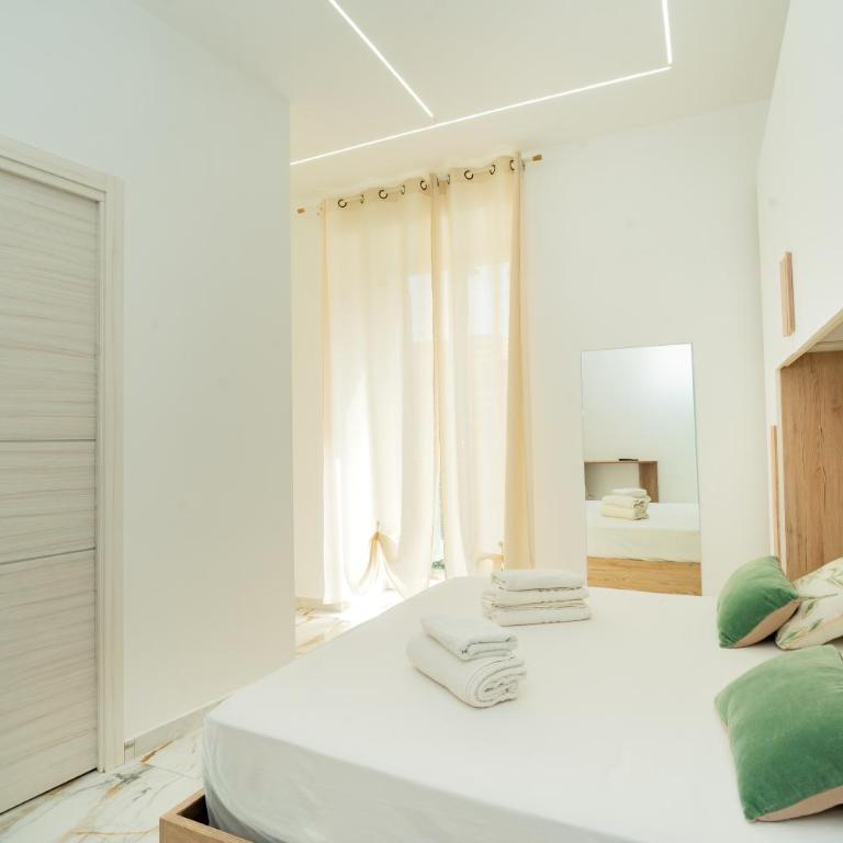 Sanità Rooms - Superior King Room - 2